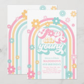 Vier jaar jonge Boho Daisy Rainbow vierde verjaard Kaart (Voorkant / Achterkant)