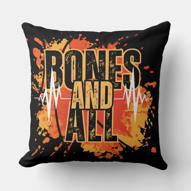 Vier je essentie: Born and All Design Black Kussen (Voorkant)