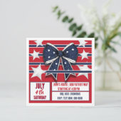 Vier juli patriottische rode witte blauwe uitnodig kaart (Staand voorkant)