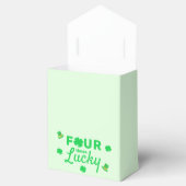 Vier keer gelukkige 4e verjaardag bedankdoosjes (Geopend)