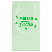 Vier keer gelukkige 4e verjaardag klein cadeauzakje (Voorkant)