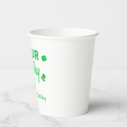 Vier keer gelukkige 4e verjaardag papieren bekers (Links)
