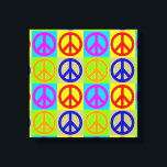 Vier kleuren Pop Art Peace Sign Wrapped Canvas Afdruk<br><div class="desc">Populaire en historische symbolen - het Symbool van het teken van de Vrede Digitale Kunst van de Pop werkt</div>