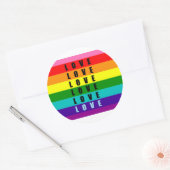 Vier liefde, trots en authenticiteit ronde sticker (Envelop)