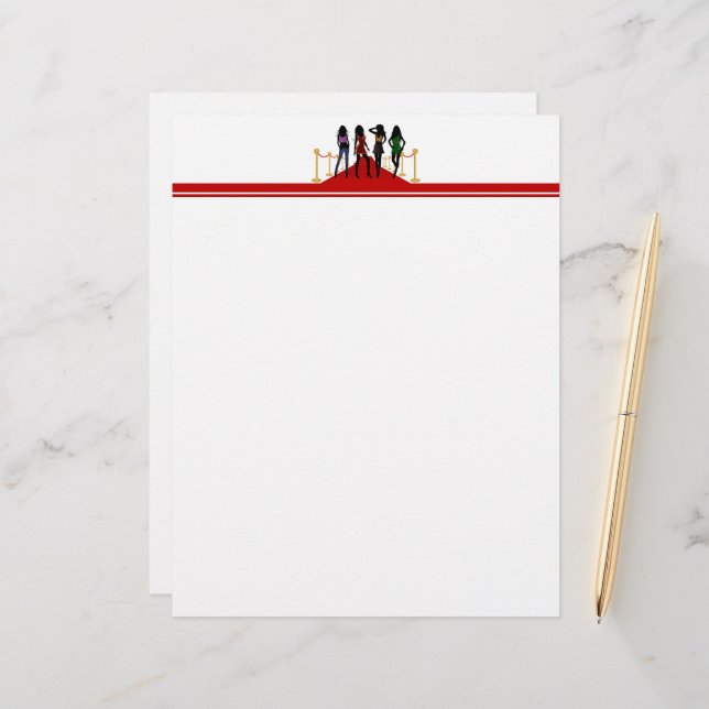 Vier modellen van de Mode die op het rode tapijt w (Voorkant / Achterkant in situ)