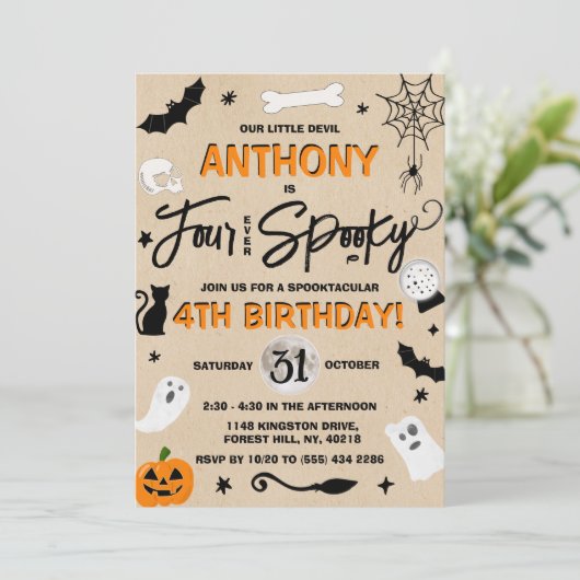 Vier ooit. 4e verjaardag van Halloween Kaart (Staand voorkant)