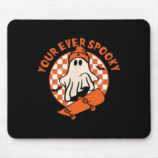 Vier Ooit Spooky 4e Verjaardag Halloween Skateboar Muismat (Voorkant)