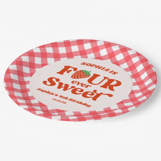 Vier ooit zoete aardbei 4e verjaardag partij papieren bordje (Gekanteld)