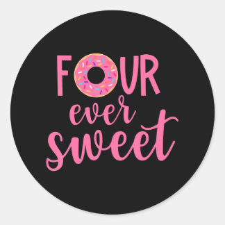 Vier ooit zweet vierde verjaardag decoratie Donut Ronde Sticker