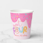 vier roze Bevroren Meisjes eerste verjaardag Papieren Bekers (Achterkant)