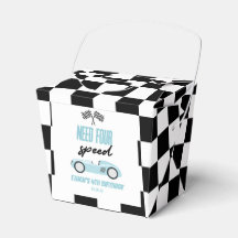 Vier snelheids-blauwe-rantsoenauto's van vierde ve