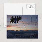 Vier snowboarders zijn gesilhoueteerd op een skili briefkaart (Voorkant / Achterkant)