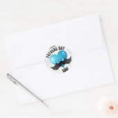 Vier Vaderdag met deze leuke vadersticker  Ronde Sticker (Envelop)