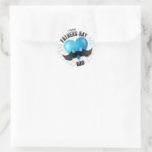 Vier Vaderdag met deze leuke vadersticker  Ronde Sticker (Tas)