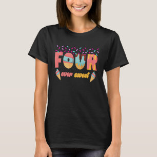 Vier vierde verjaardag van de vierde verjaardag va t-shirt
