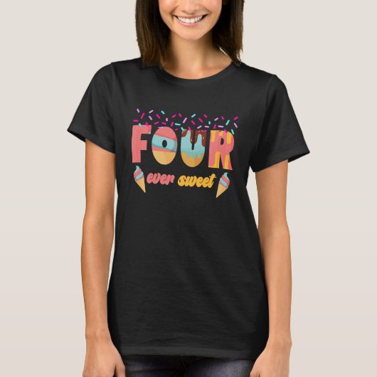 Vier vierde verjaardag van de vierde verjaardag va t-shirt (Voorkant)