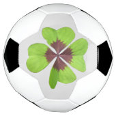 Vier  Voetbal met lederen klaver (Gedraaid)