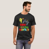 Vierde graad niveau ontgrendelde videogames terug  t-shirt (Voorkant volledig)