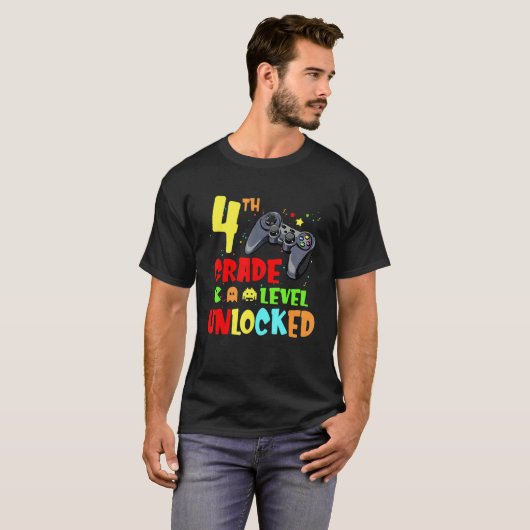 Vierde graad niveau ontgrendelde videogames terug  t-shirt (Voorkant volledig)