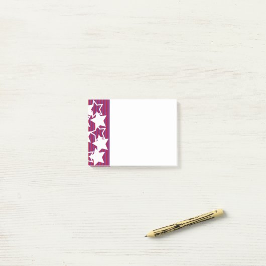 Vierde juli post-it® notes (Op bureau)