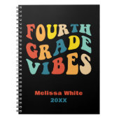 Vierde klas vibes retro kleuren terug naar school notitieboek (Voorkant)
