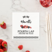 Vierde ronde rond de verjaardag van de baanrace servet (Insitu)