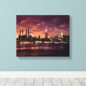 Vierde van het Vuurwerk van Juli achter Manhattan Canvas Afdruk (Insitu (Houten vloer))