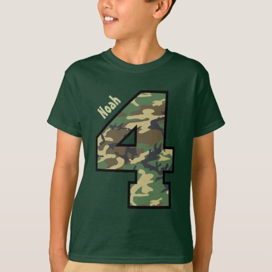 Vierde verjaardag Camouflage vier jaar aangepaste  T-shirt (Voorkant)