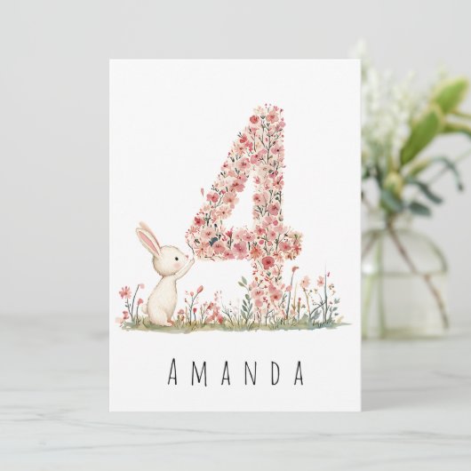 Vierde verjaardag Floral Four & White Bunny Kaart (Staand voorkant)