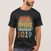 Vierde verjaardag Geweldige sinds februari 2019 4  T-shirt (Voorkant)