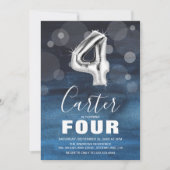 Vierde verjaardag Zilveren ballon | Blauwe Partij Kaart (Voorkant)