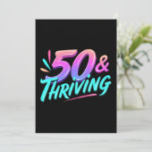 Vieren van de 50ste en bloeiende verjaardag save the date (Staand voorkant)