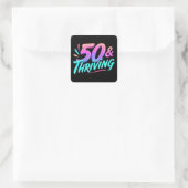 Vieren van de 50ste en bloeiende verjaardag vierkante sticker (Tas)