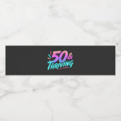 Vieren van de 50ste en bloeiende verjaardag waterfles etiket (Enkel label)