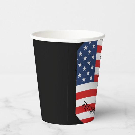 Viering op papier op 4 juli papieren bekers (Rechts)