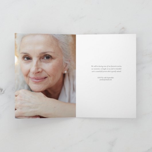 Viering van het Leven Groene Bloemstuk Begrafenis (Binnen)