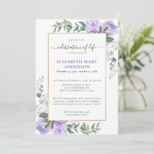 Viering van het leven Memorial Paarse Bloemen Kaart (Staand voorkant)