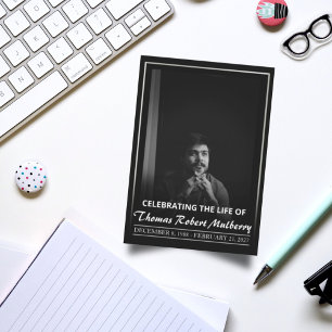 Viering van het leven met fotobegrafenisceremonie kaart