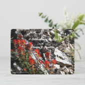 Viering van het Leven, Rode Bloemen en Rotsen Kaart (Staand voorkant)