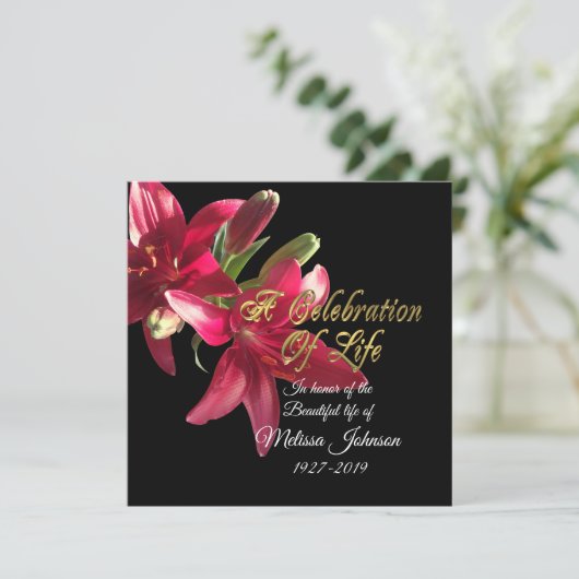 Viering van het leven Uitnodiging Aziatische Lelie (Staand voorkant)