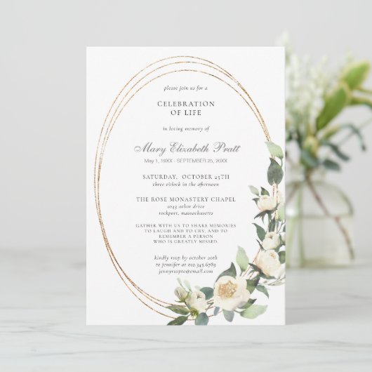 Viering van het leven White Rose Greenery Kaart (Staand voorkant)