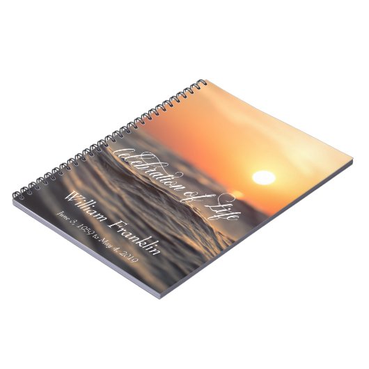 Viering van het Zee van de Zeesoever van de Zonnes Notitieboek (Linkerzijde)