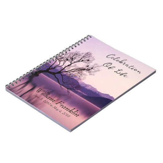 Viering van het zonneboomlandschap van het meer va notitieboek (Linkerzijde)