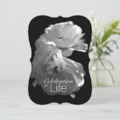 Viering van Life 3 White Rose Memorial Service Kaart (Staand voorkant)