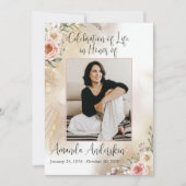 Viering van Life Peach en Gold overlijdensbericht Kaart (Voorkant)