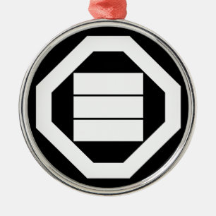 Vierkante kanji-tekens voor drie in Oshiki Metalen Ornament