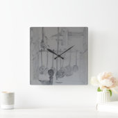 Vierkante klok met keukengietpannen en gereedschap (Huis)