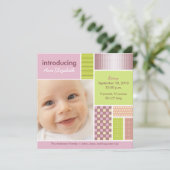 Vierkante Patchwork Roze Designer Geboorteaankondi Aankondiging (Staand voorkant)