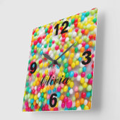 Vierkante wandklok gekleurde ballen (Hoek)