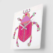 Vierkante wandklok met kleurrijke keverkunst (Hoek)